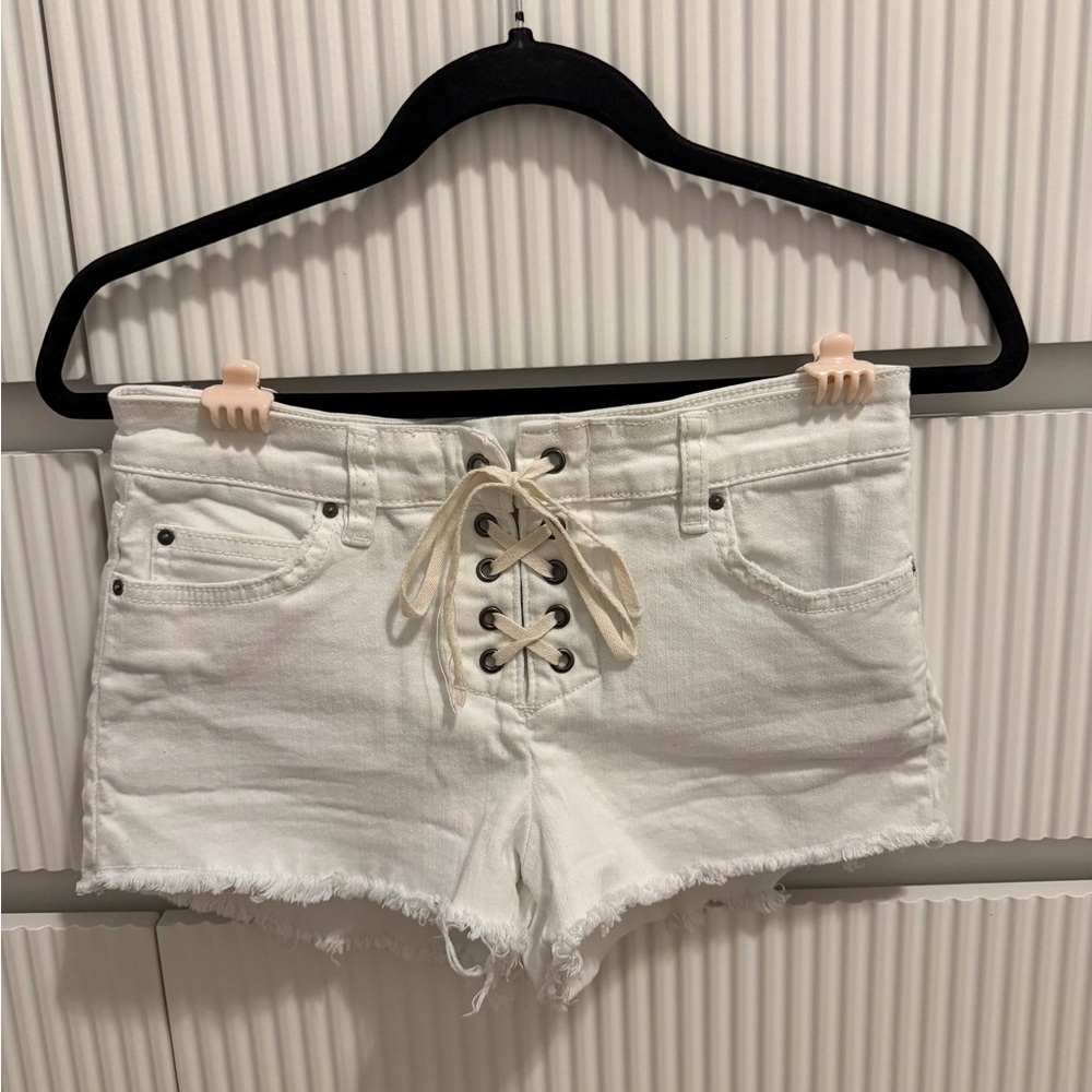 Billabong Cream Lace-Up Low Rise Shorts